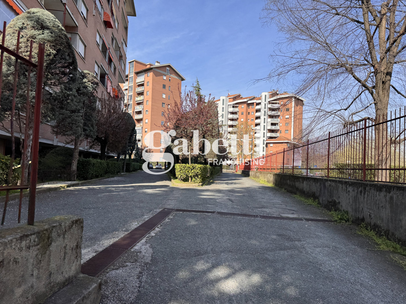 Box/Garage 14mq in vendita a Orbassano