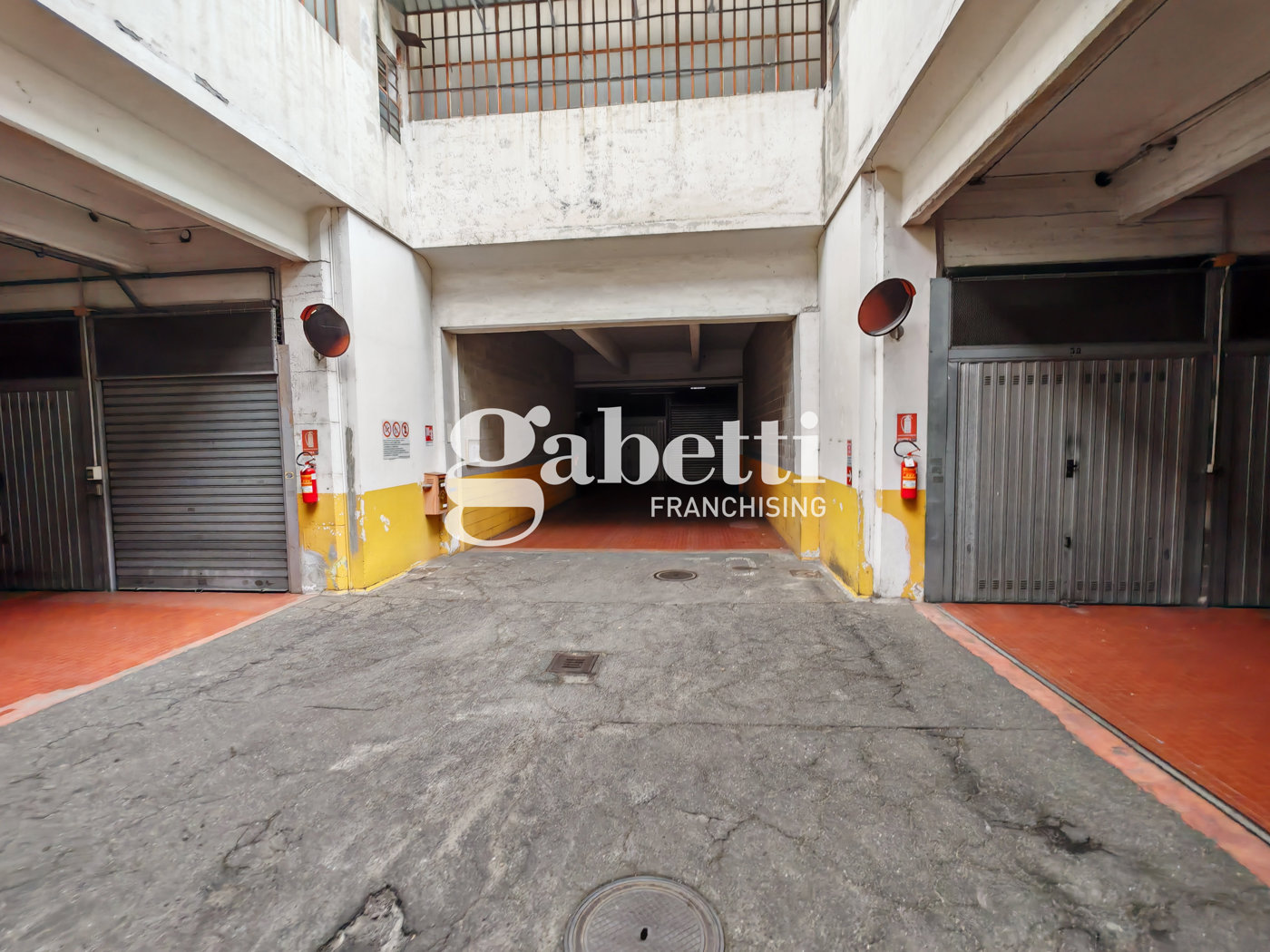 Box/Garage 18mq in vendita a Torino