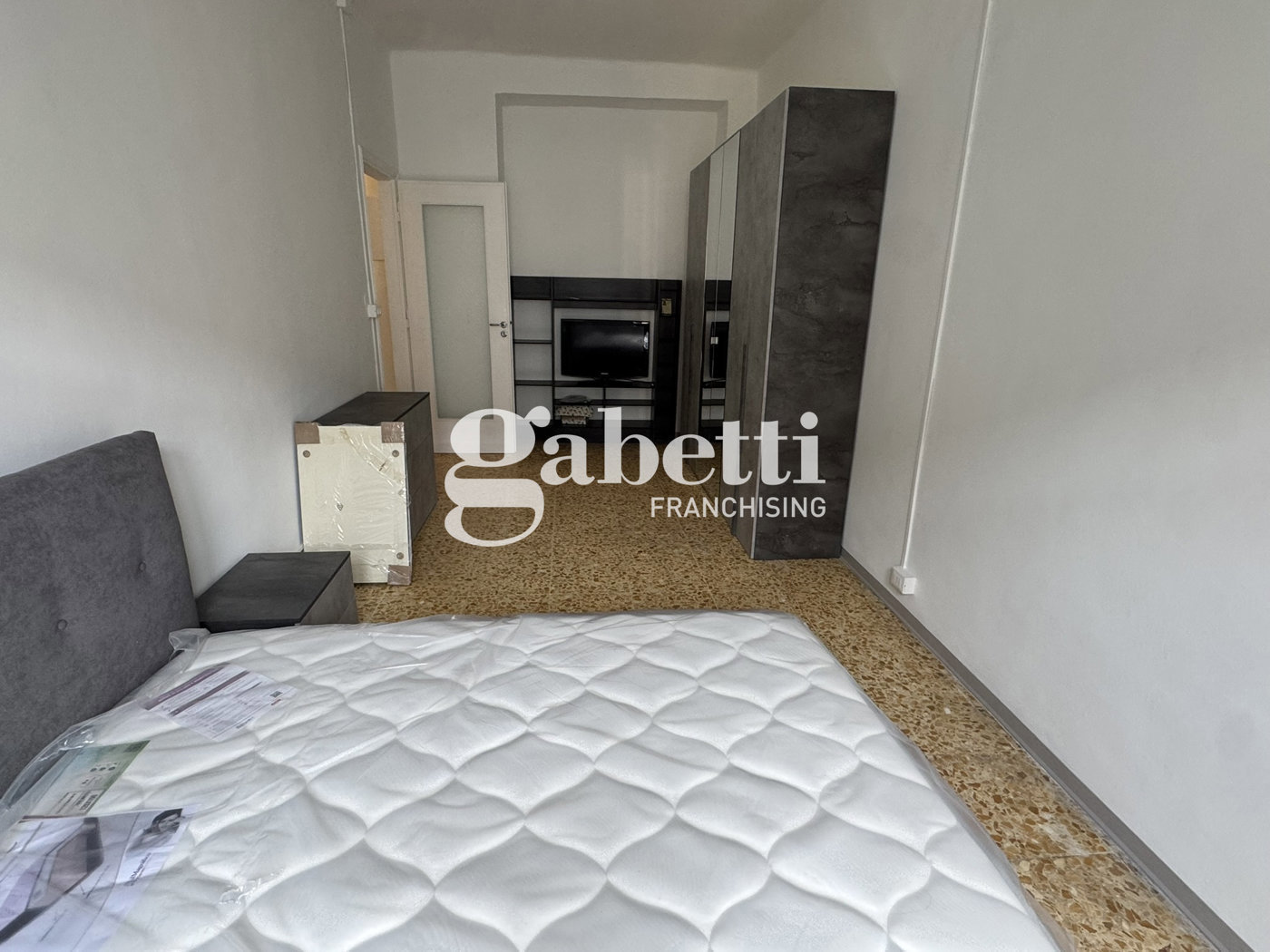 Monolocale arredato in affitto a Torino
