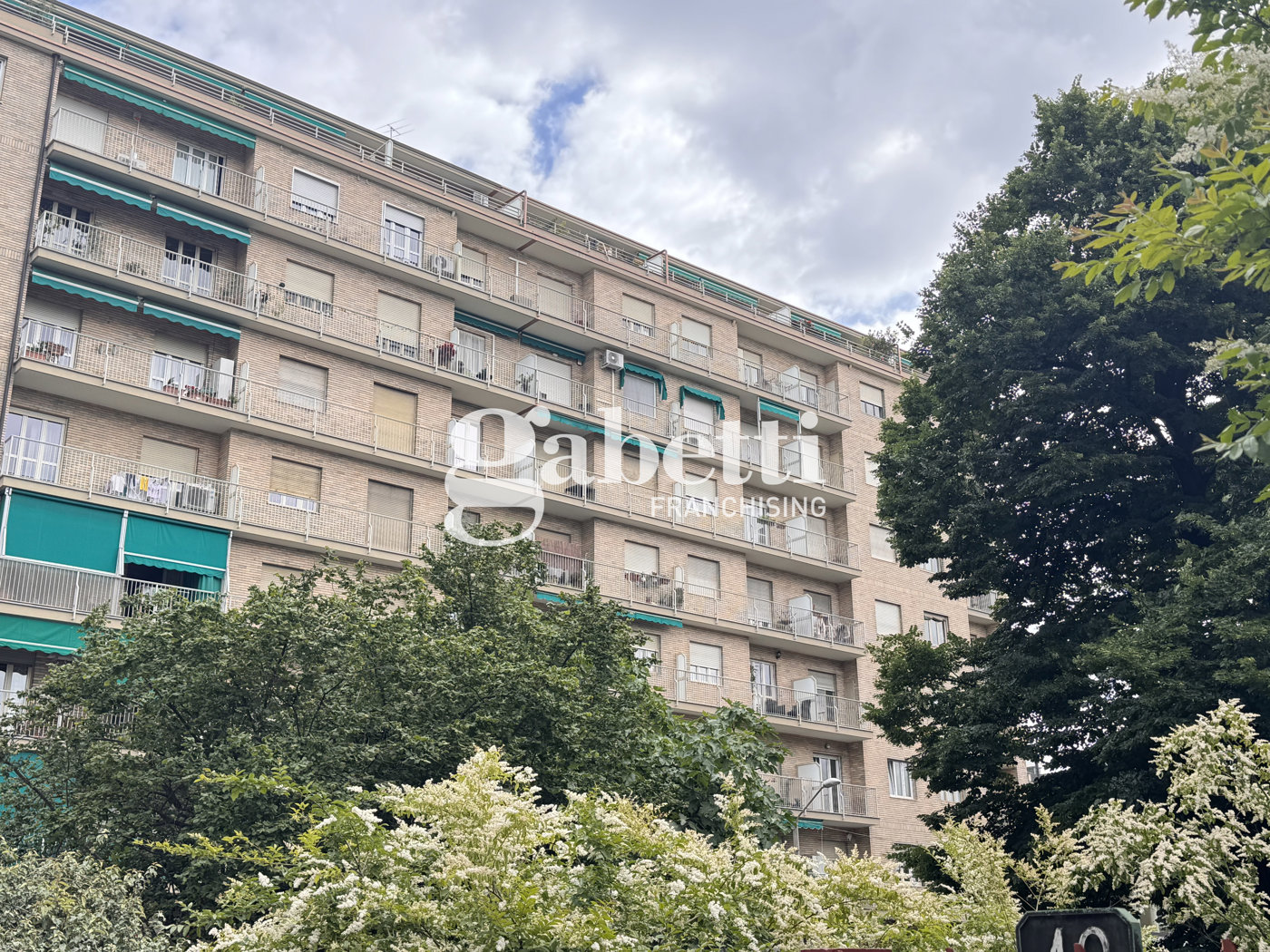 Trilocale arredato in affitto a Torino