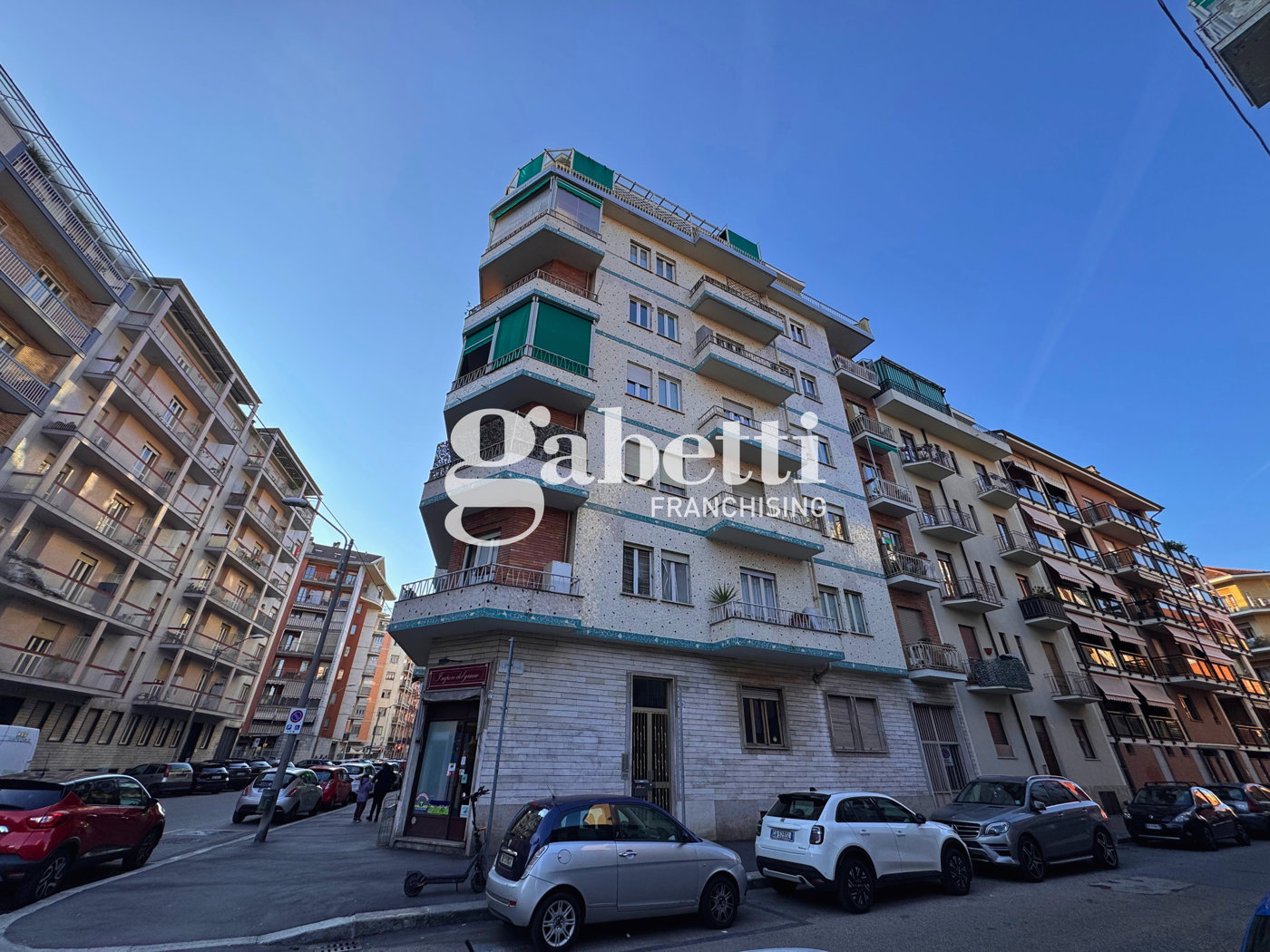 Trilocale arredato in affitto a Torino