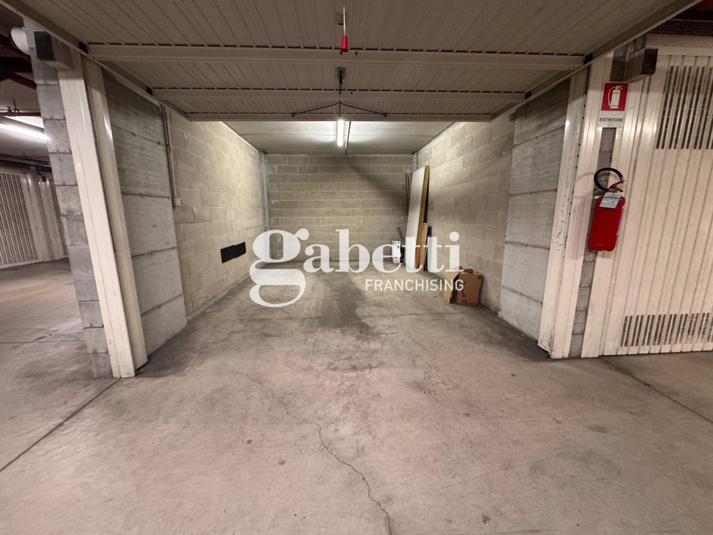 Box/Garage 21mq in vendita a Torino