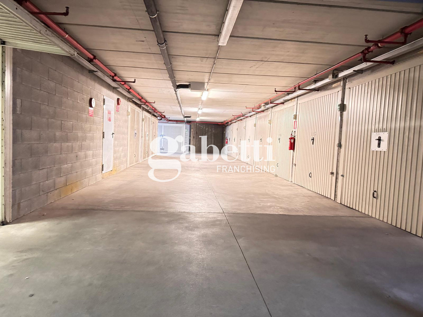 Box/Garage 18mq in vendita a Torino