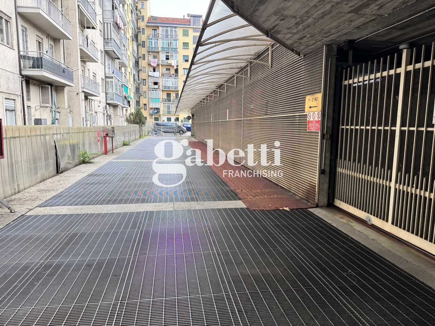 Box/Garage 18mq in vendita a Torino