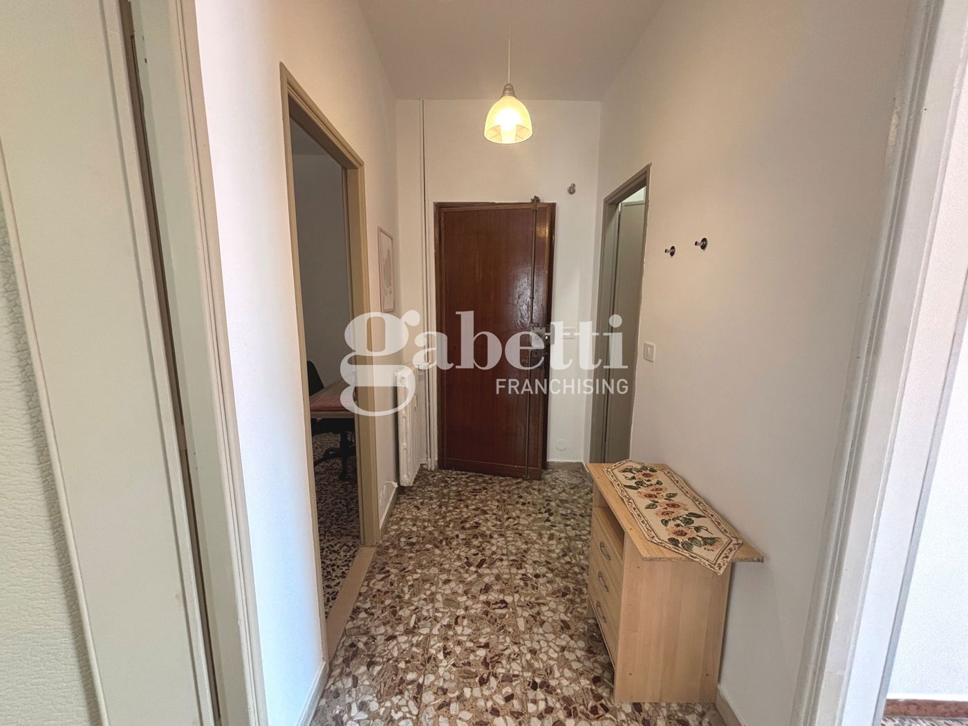 Trilocale arredato in affitto a Grugliasco