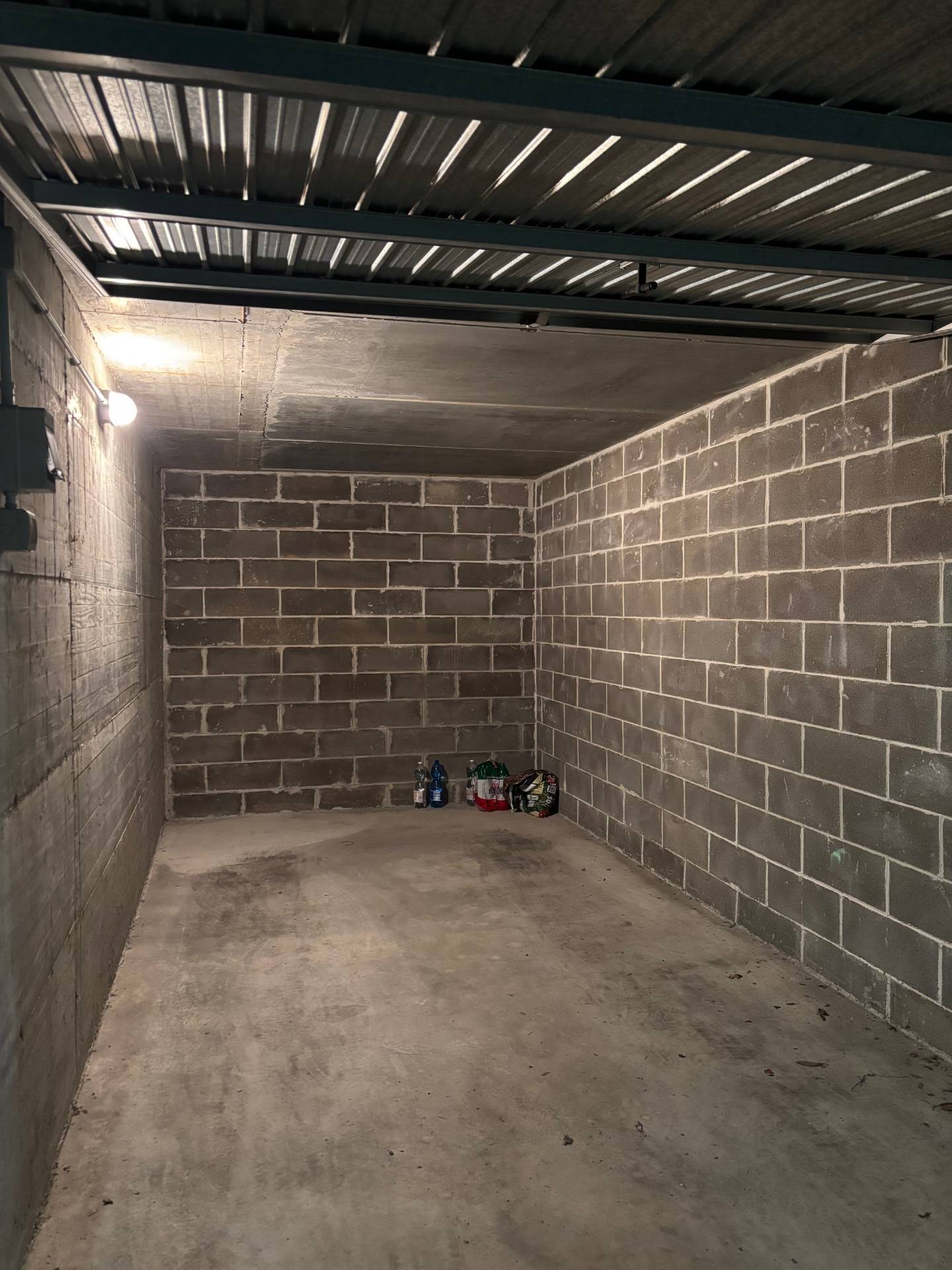 Box o garage in vendita a Camogli