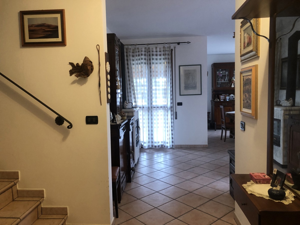 Villa con box a Adria