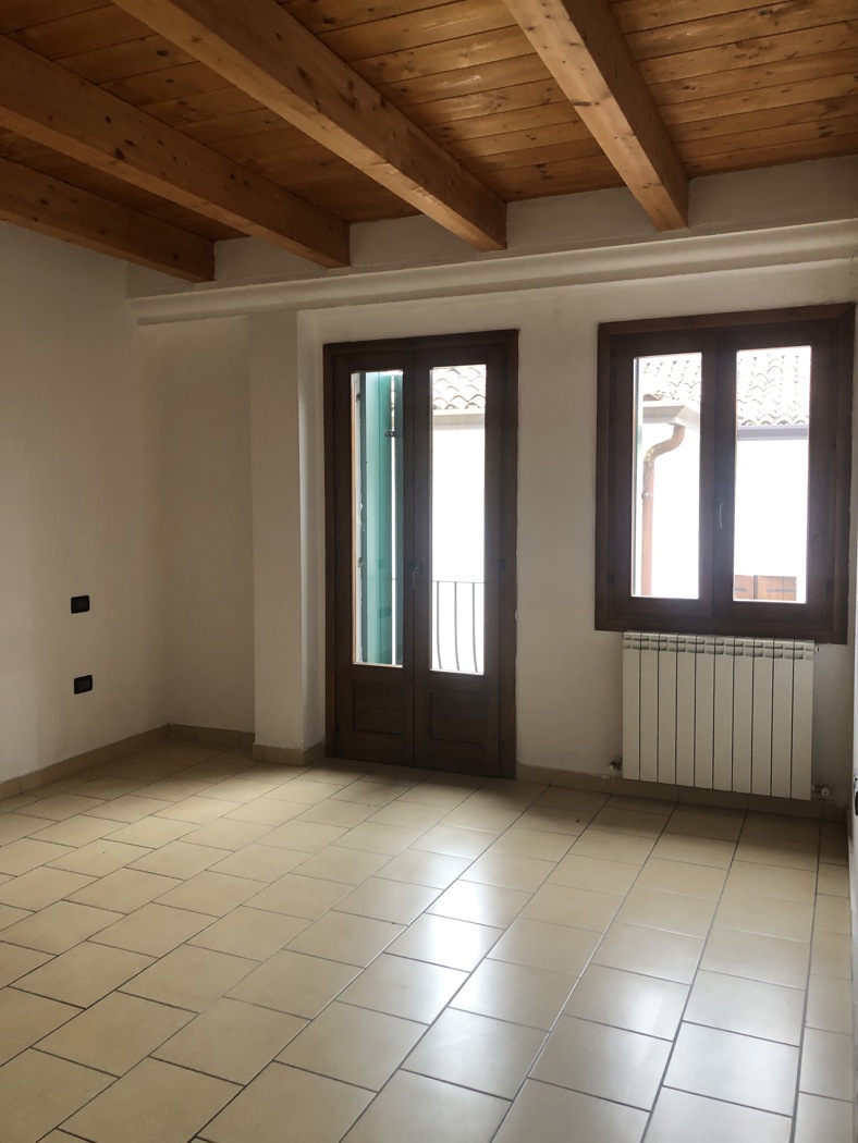 Quadrilocale ristrutturato a Adria