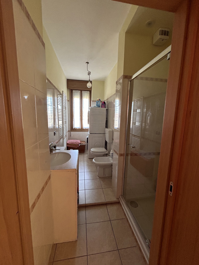 Appartamento con box doppio a Adria