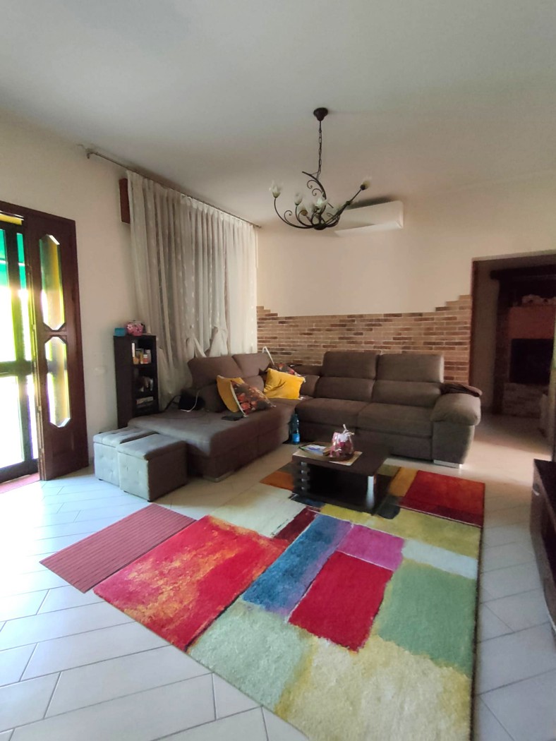Villa con giardino a Cavarzere