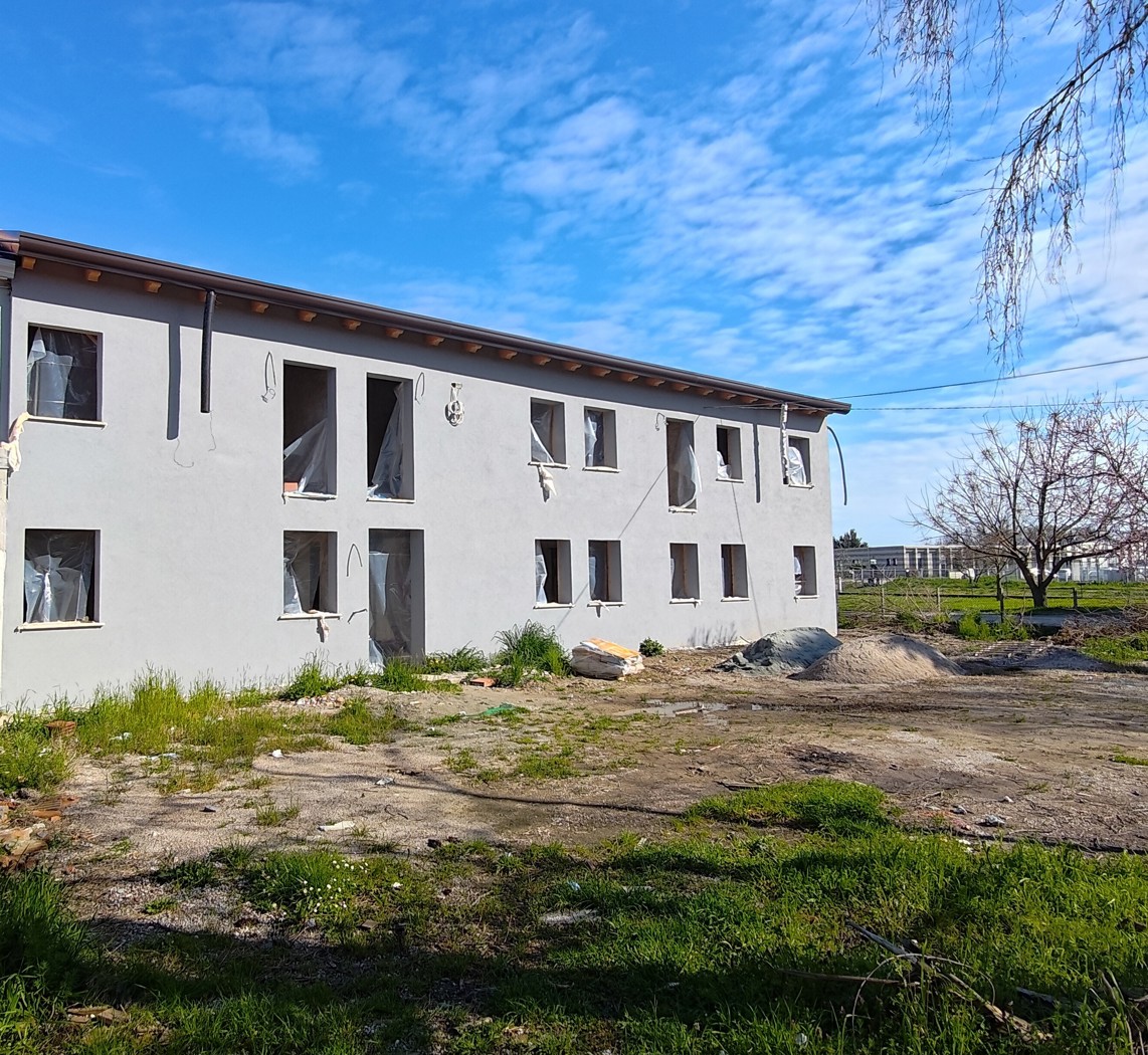 Casa indipendente con giardino a Adria
