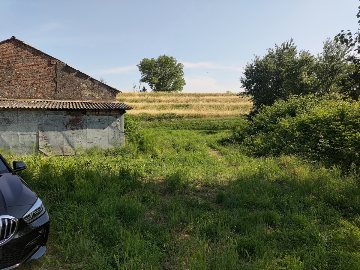 Rustico da ristrutturare a Papozze