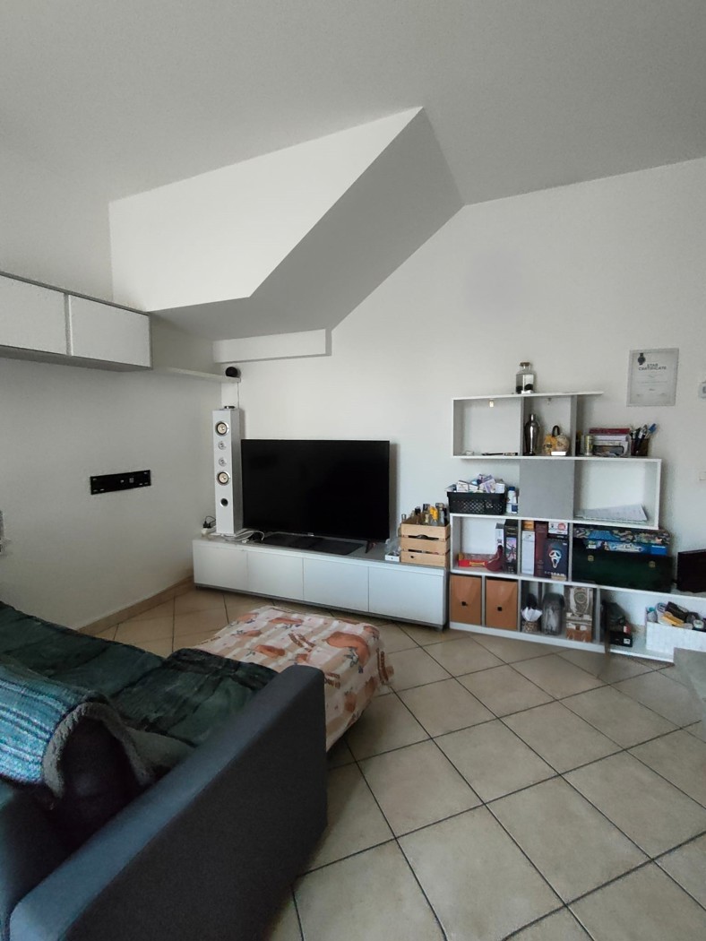 Villa Bifamiliare con giardino a Adria