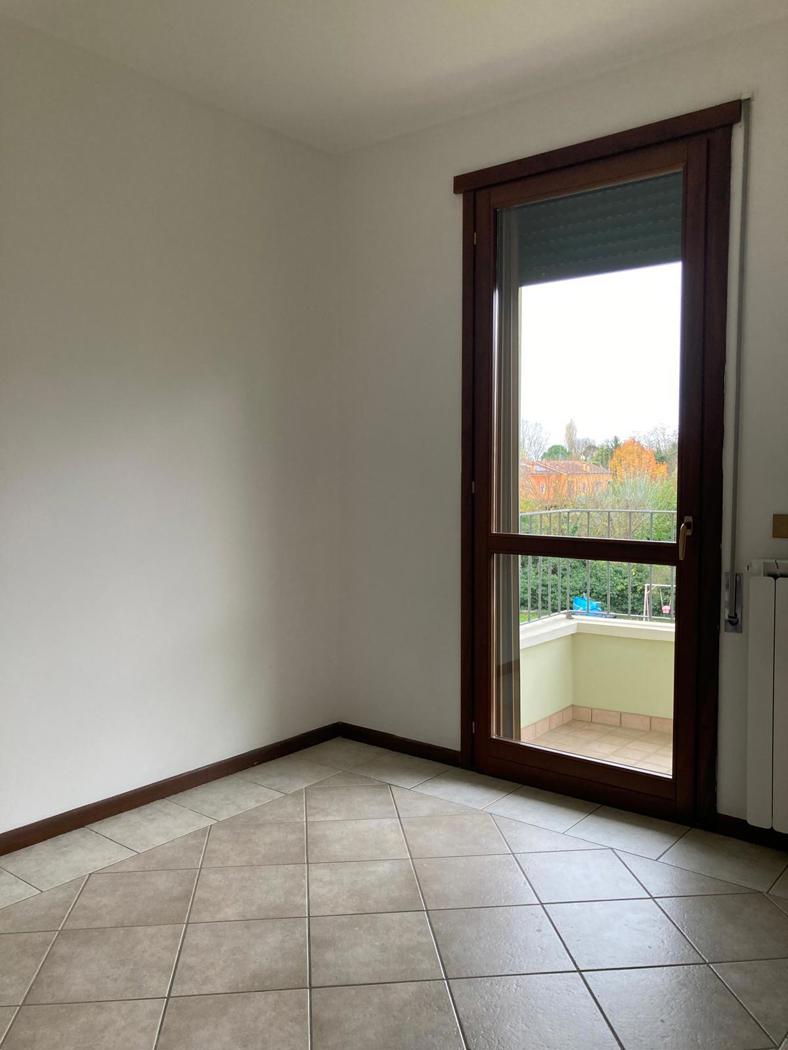 Villetta a schiera con giardino a Adria