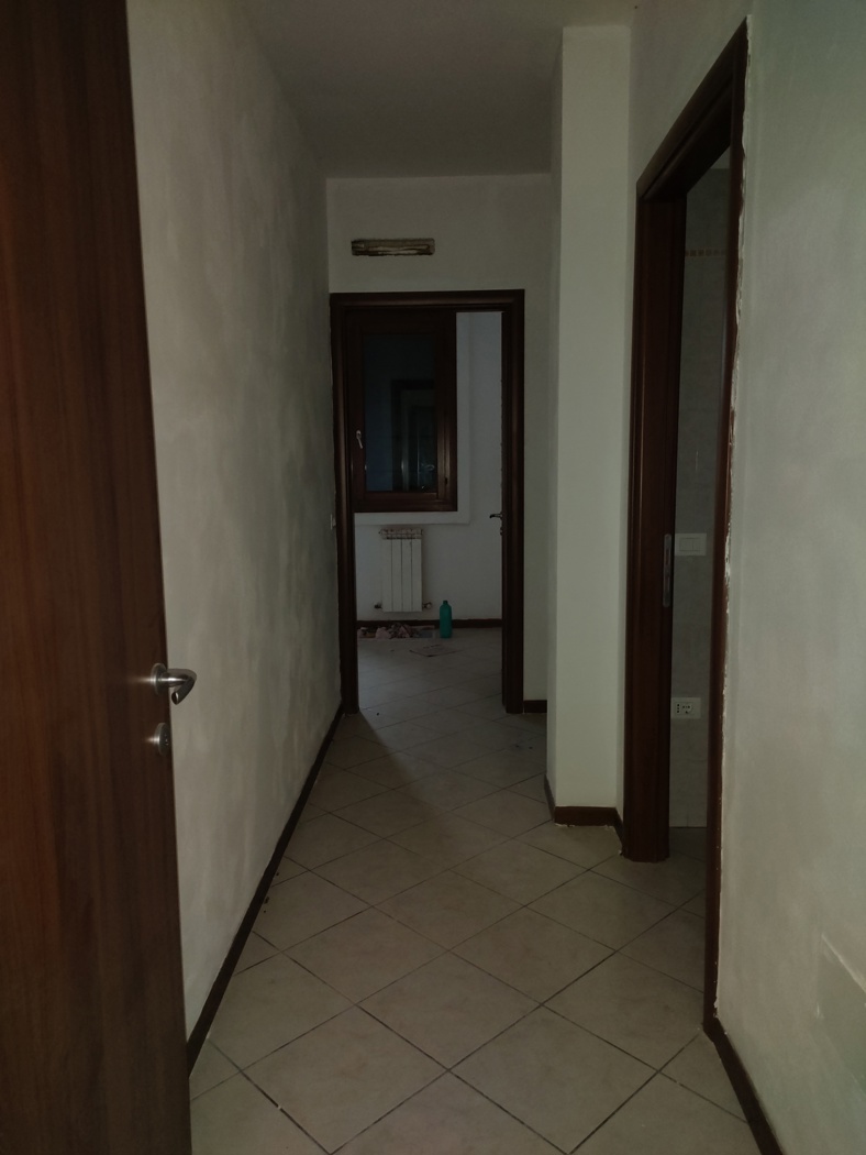 Quadrilocale con box a Gavello