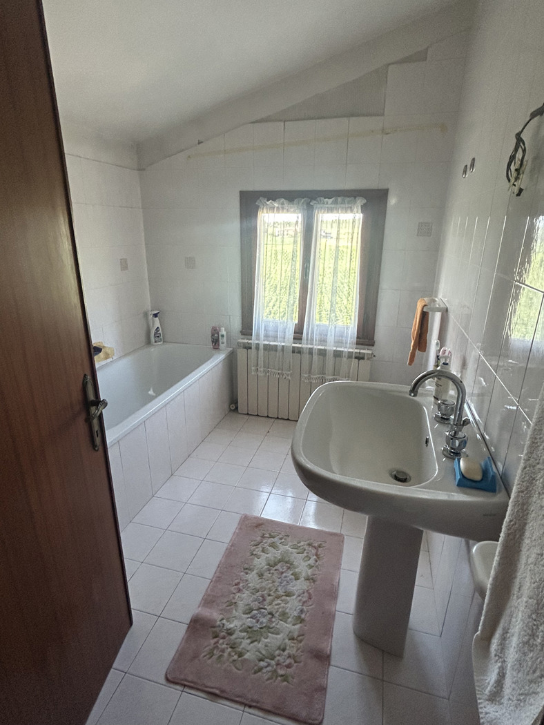 Casa indipendente con giardino a Papozze