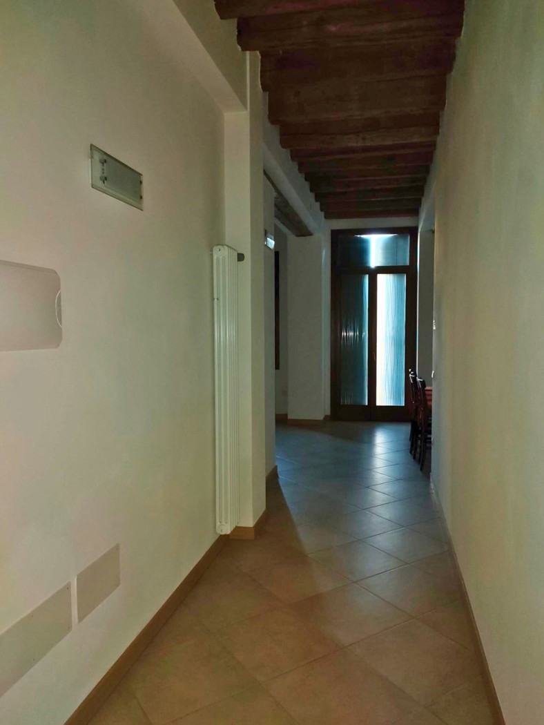 Bilocale arredato in affitto a Adria