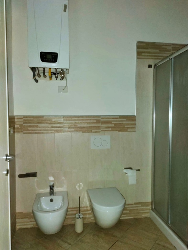 Bilocale arredato in affitto a Adria