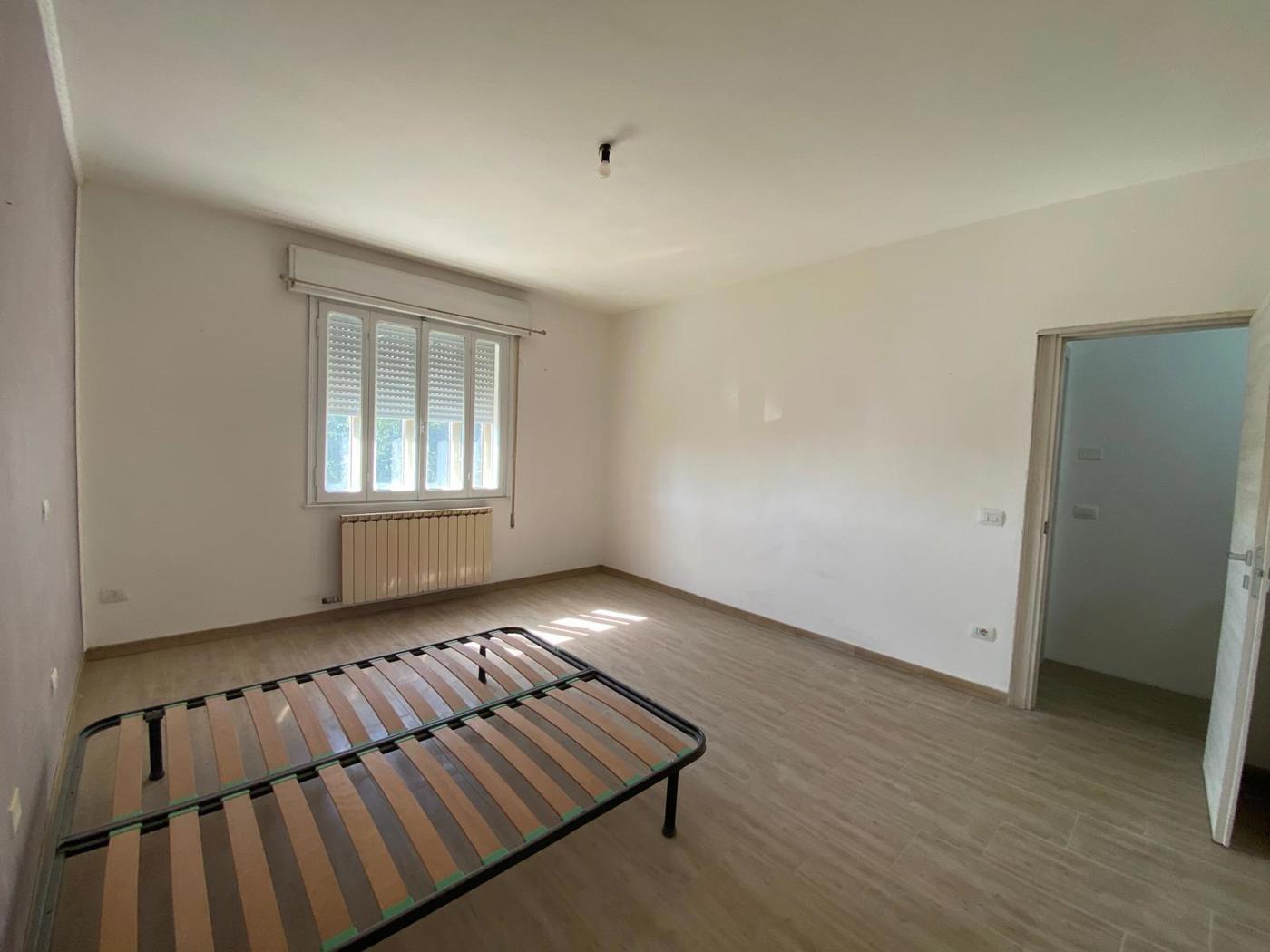 Casa indipendente con giardino a Gavello