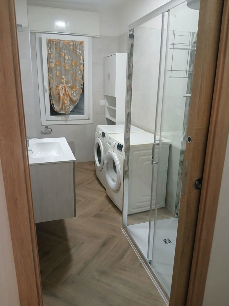 Quadrilocale arredato in affitto a Adria