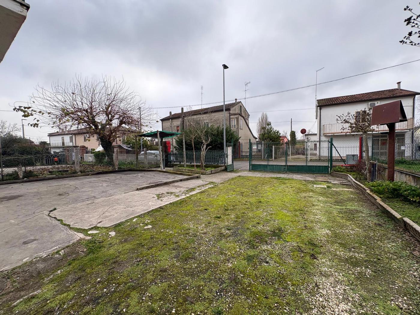 Casa indipendente con giardino a Corbola