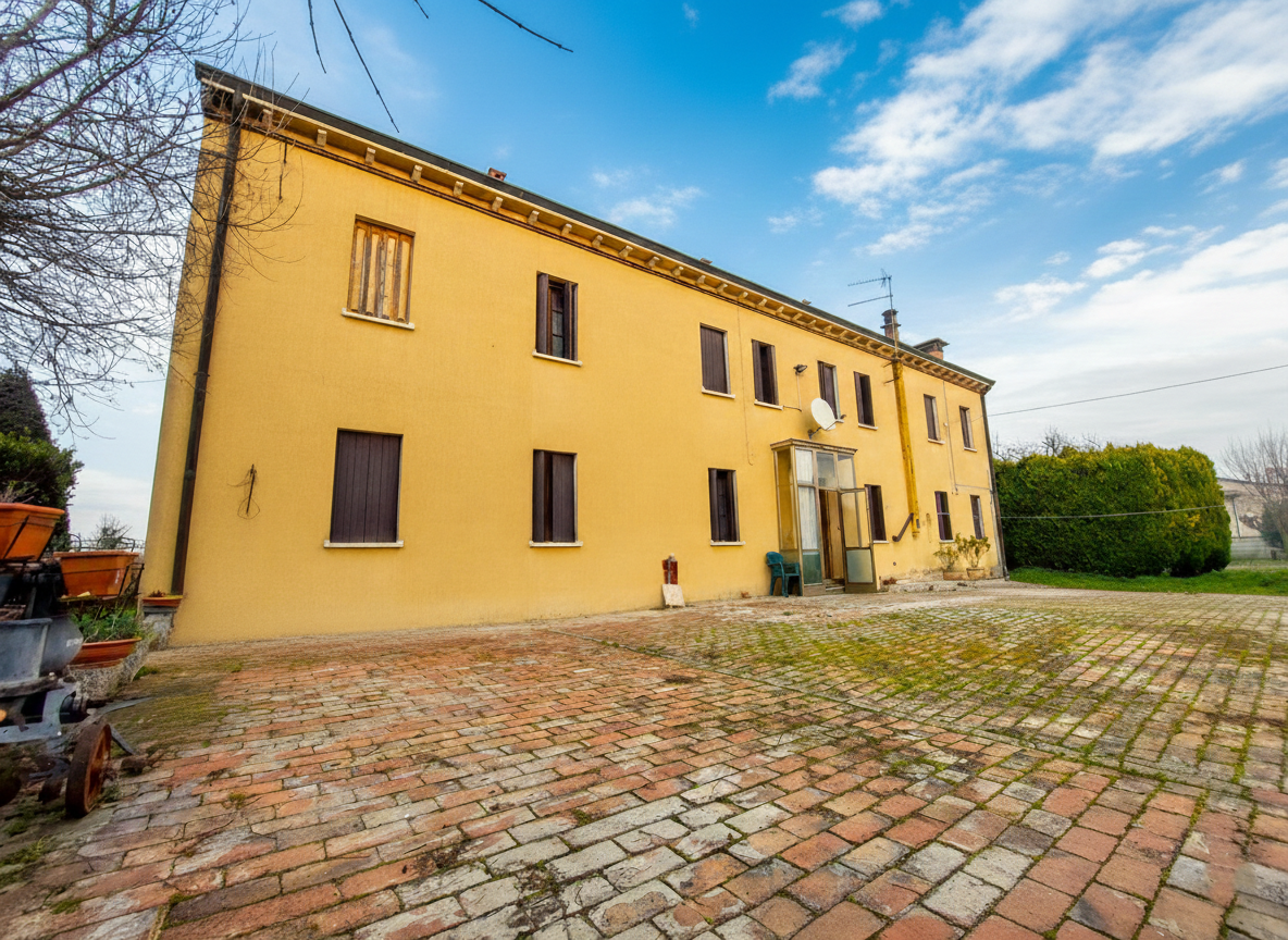 Villa con giardino a Villadose