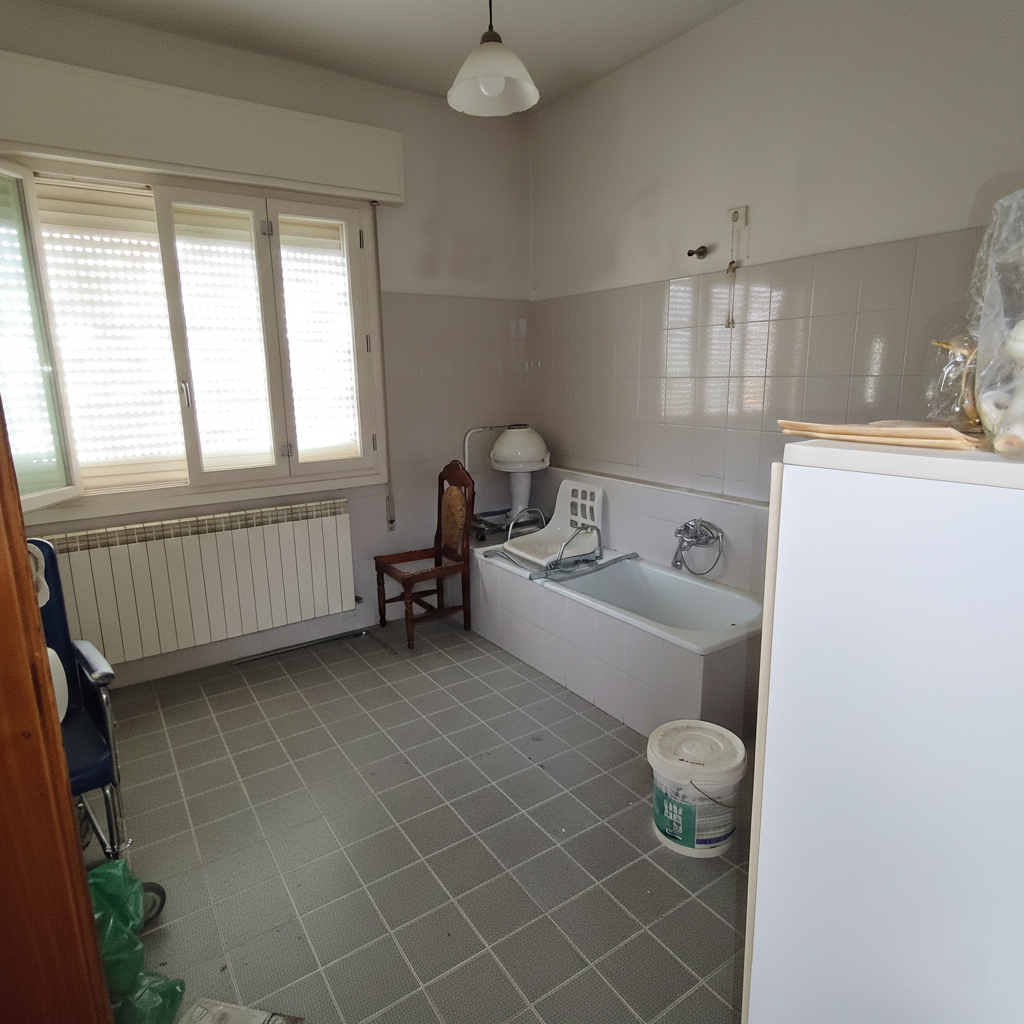 Trilocale con box a Adria