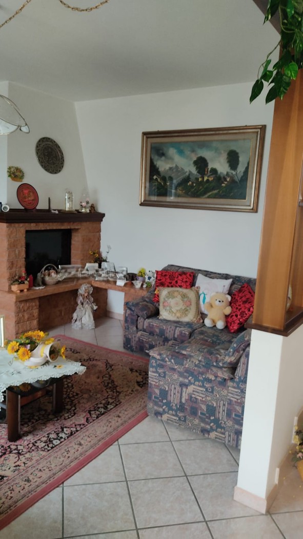 Casa indipendente con giardino a Corbola