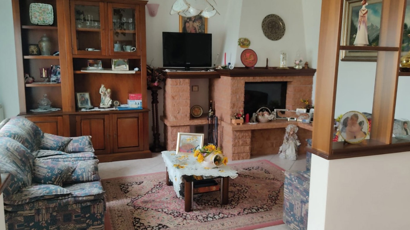 Casa indipendente con giardino a Corbola