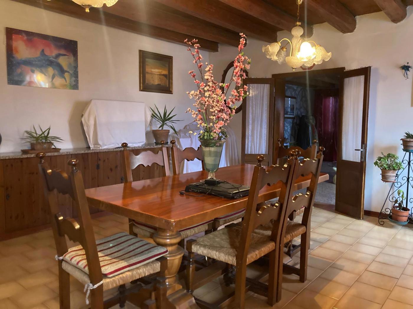 Casa indipendente con giardino a Gavello