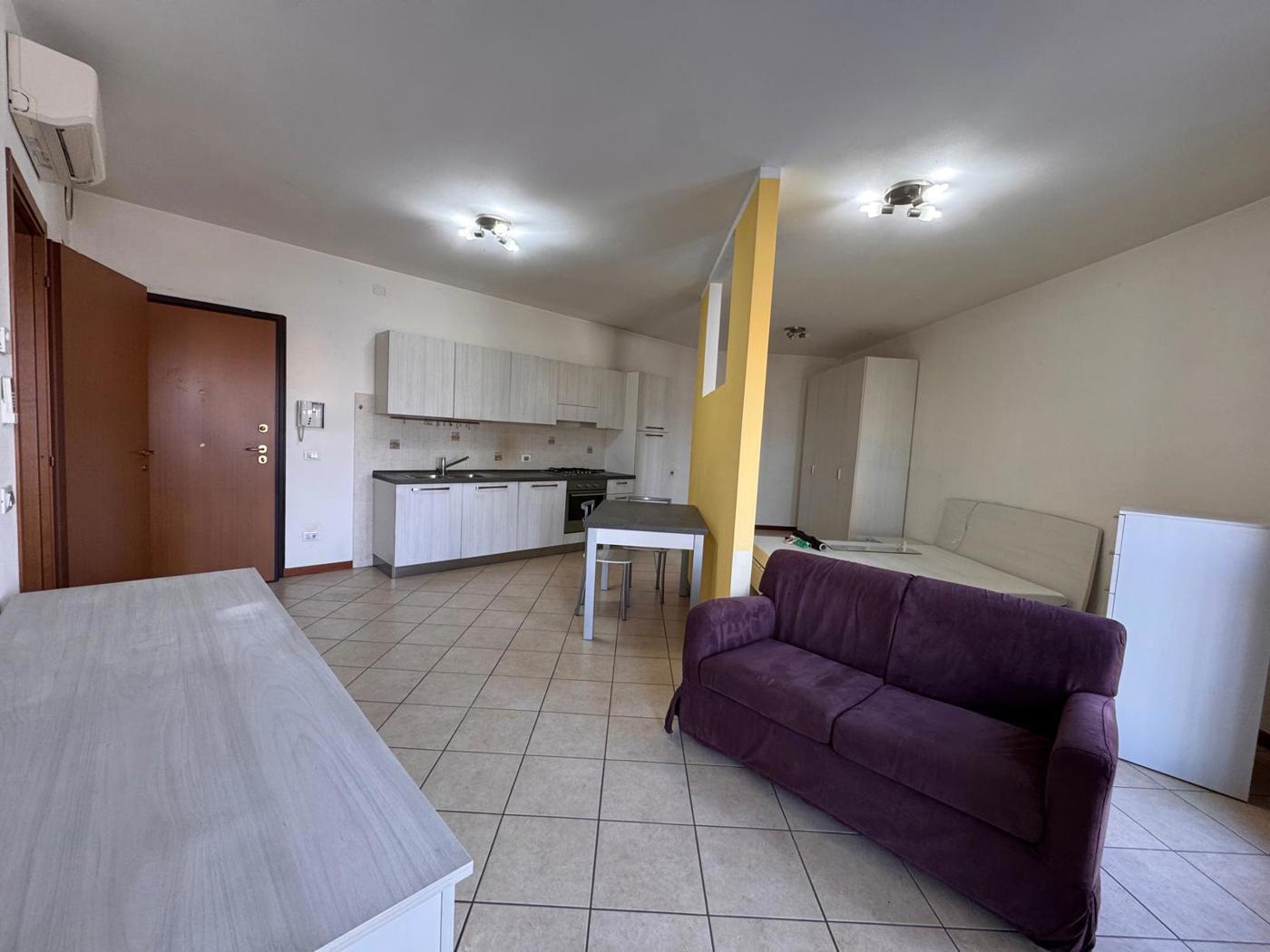 Bilocale arredato in affitto a Adria