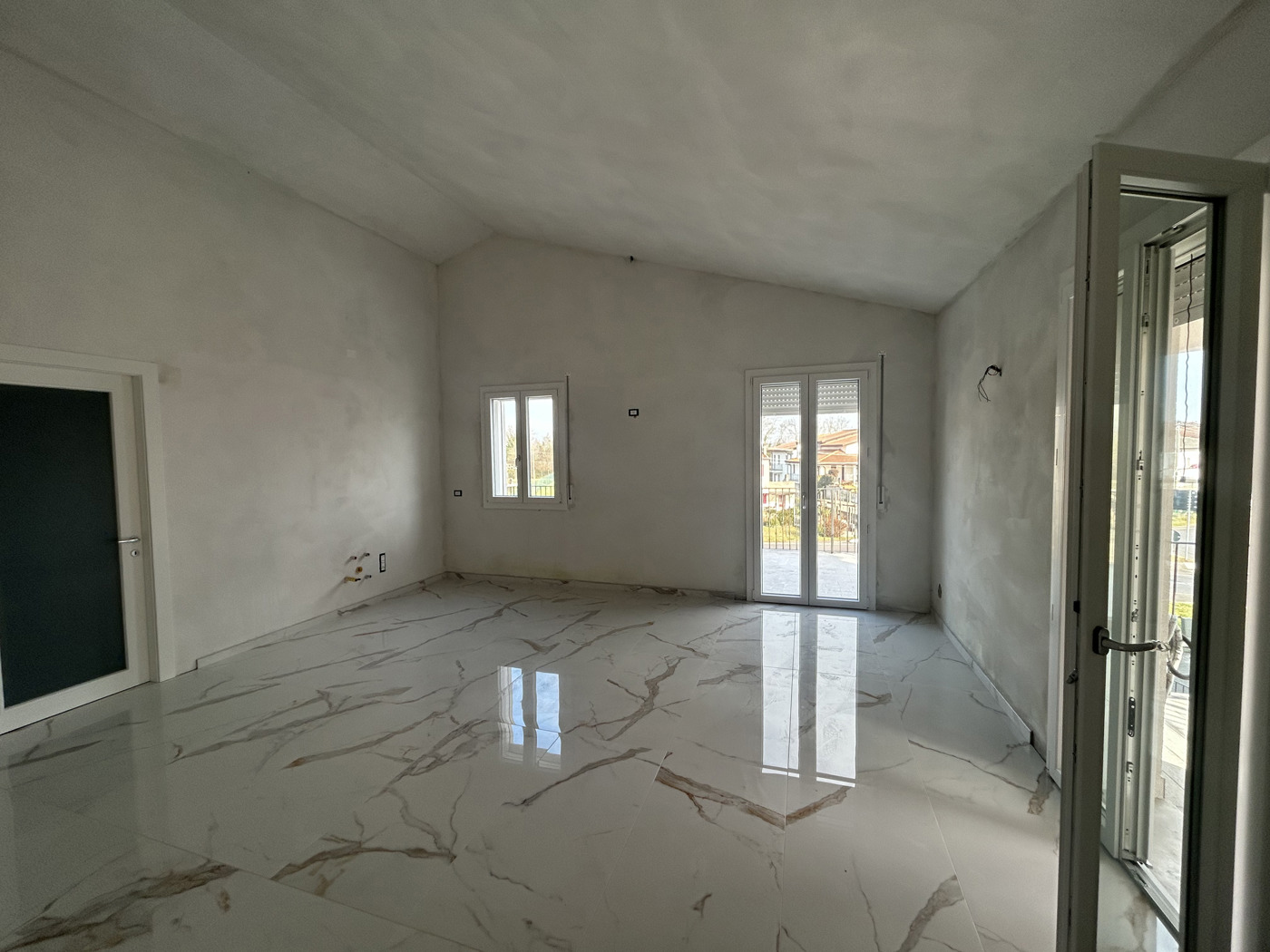 Trilocale con giardino a Ceregnano