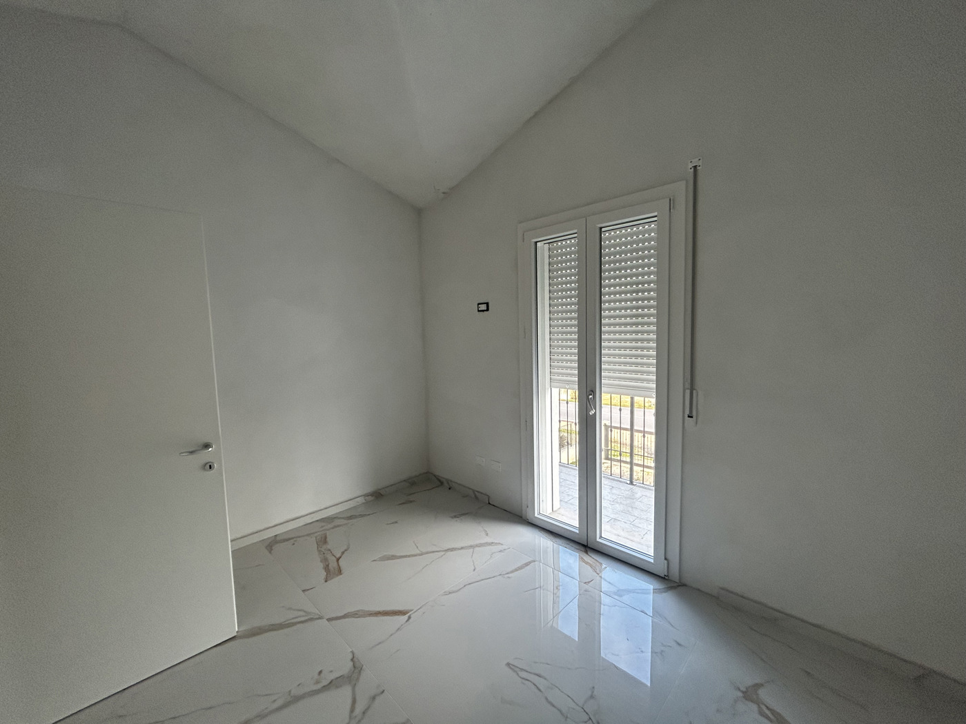 Trilocale con giardino a Ceregnano