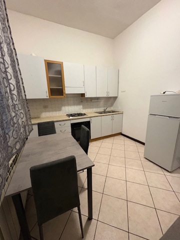 Bilocale arredato in affitto a Adria