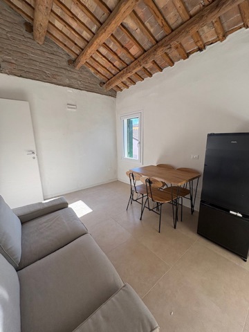 Trilocale arredato in affitto a Adria