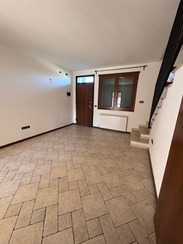 Villetta a schiera con giardino a Adria