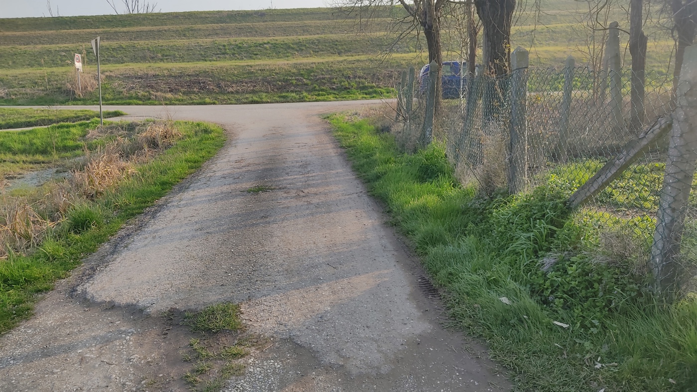 Villa con giardino a Papozze