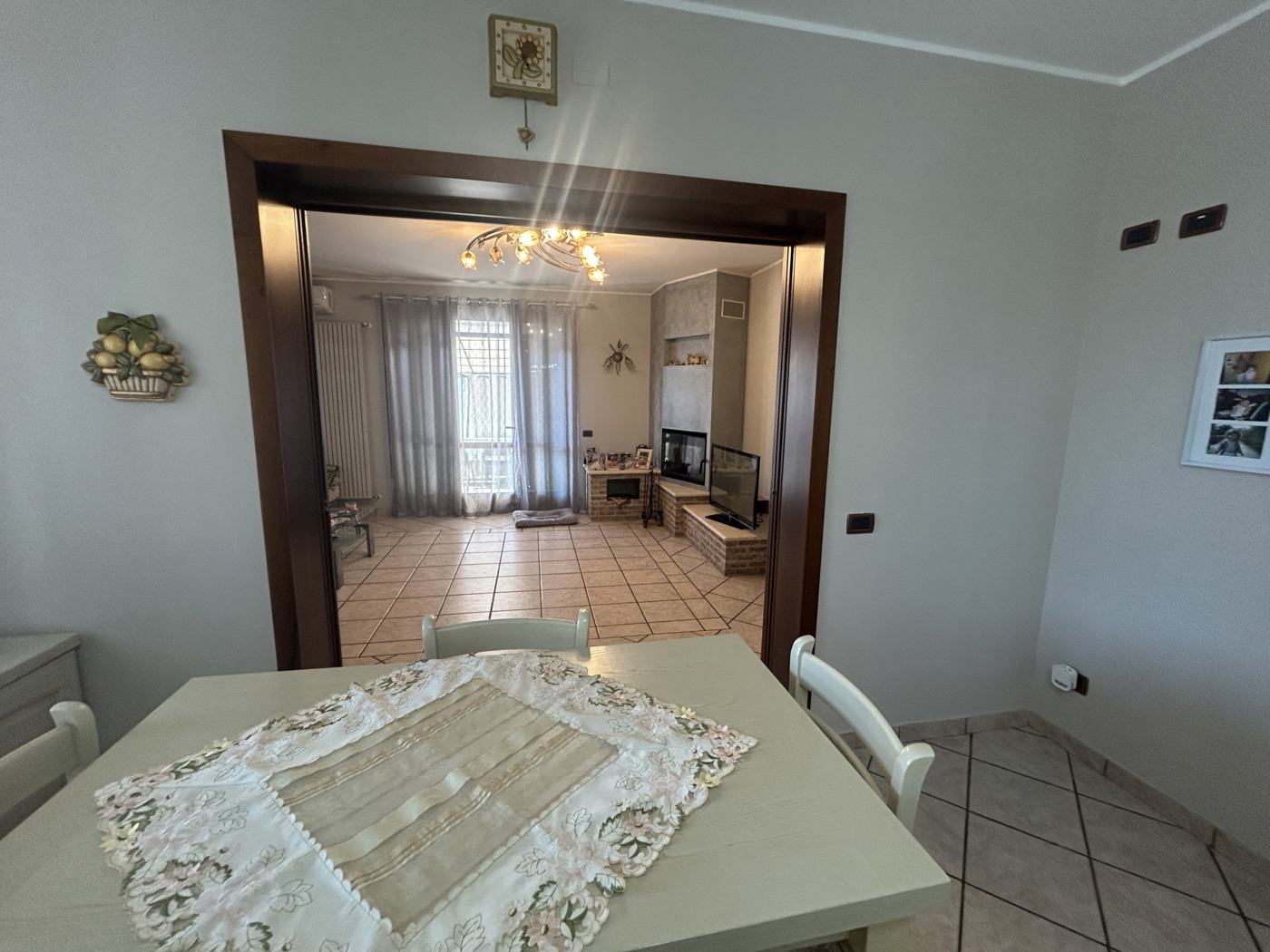 Villa Bifamiliare con giardino a Adria