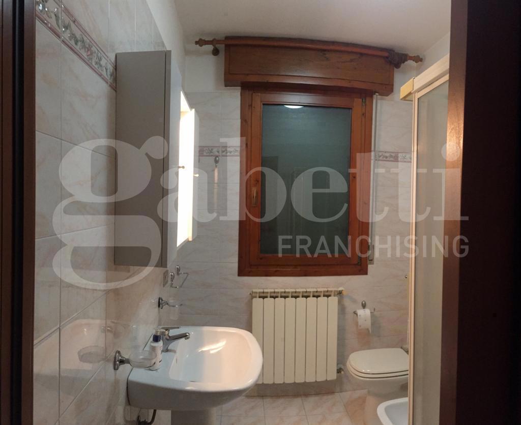 Appartamento arredato in affitto a Adria