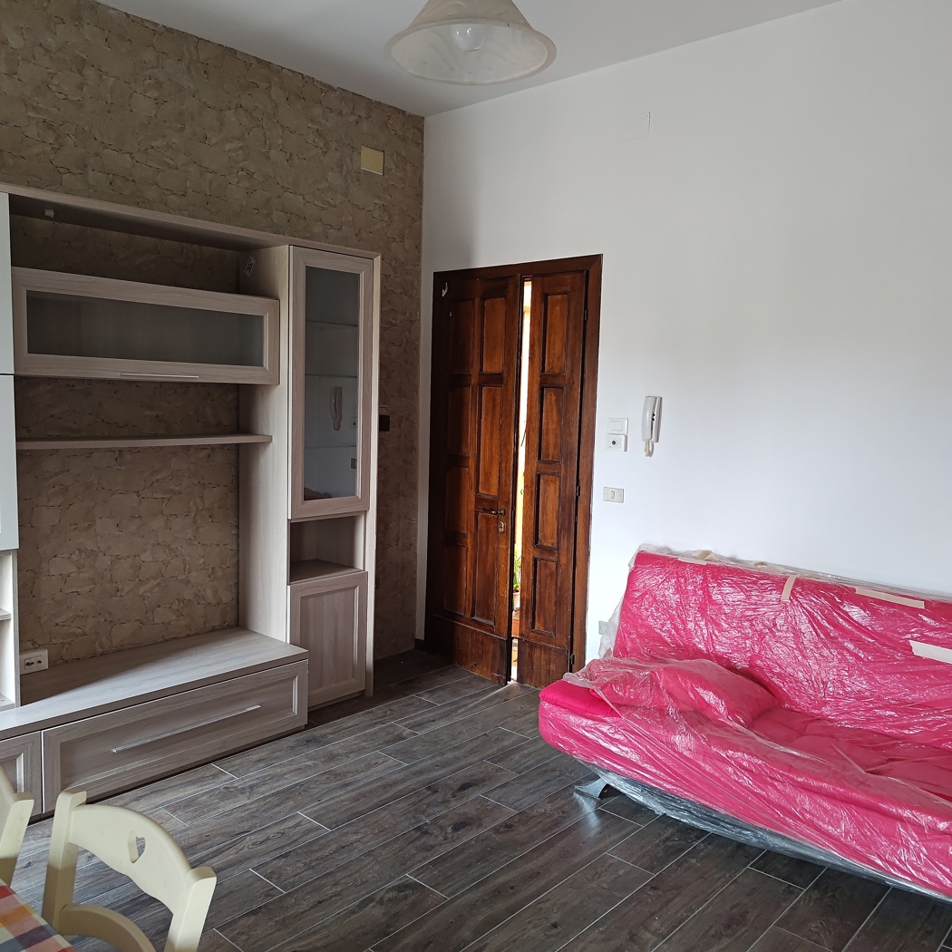 Bilocale arredato in affitto a Adria