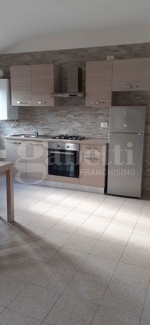 Appartamento arredato in affitto a Adria