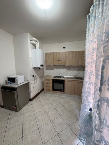 Trilocale arredato in affitto a Adria