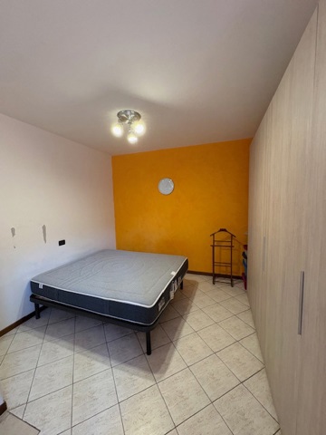 Trilocale arredato in affitto a Adria