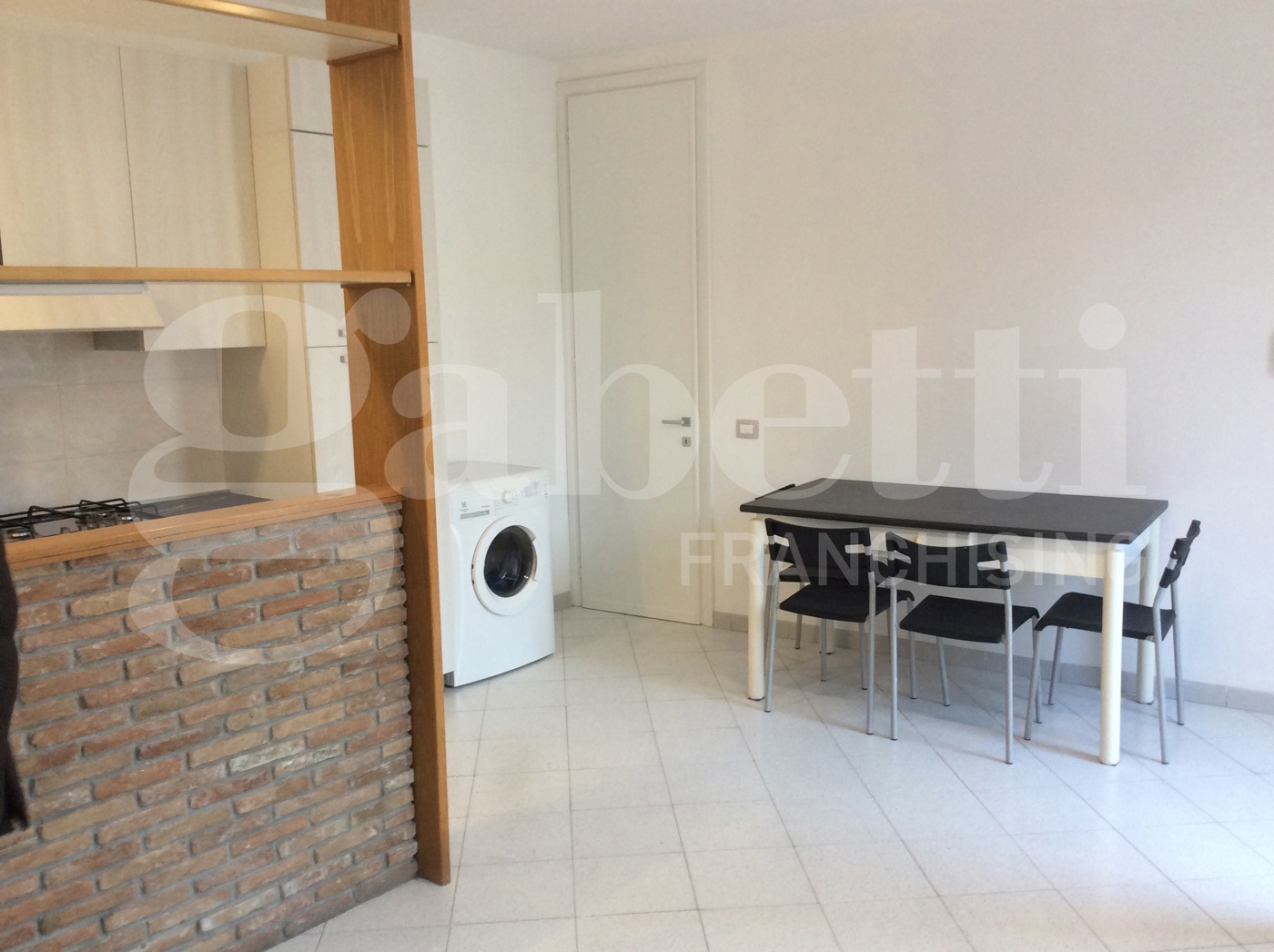 Bilocale arredato in affitto a Adria