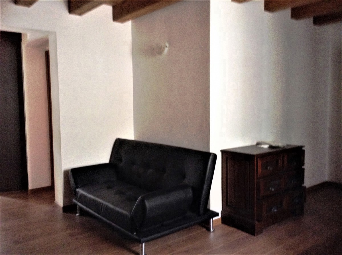 Bilocale arredato in affitto a Adria