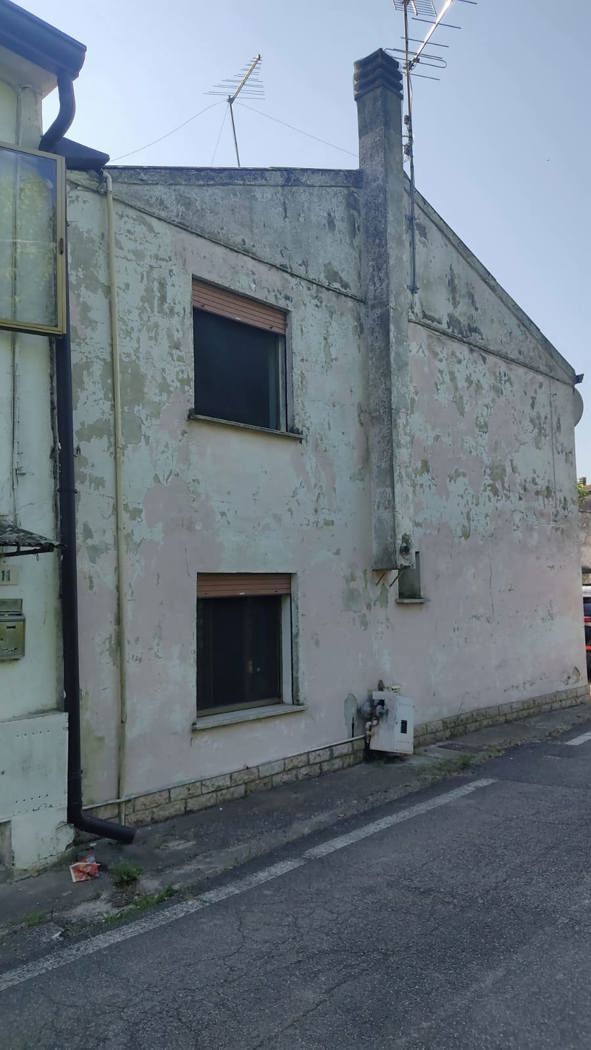 Casa indipendente con giardino a Papozze