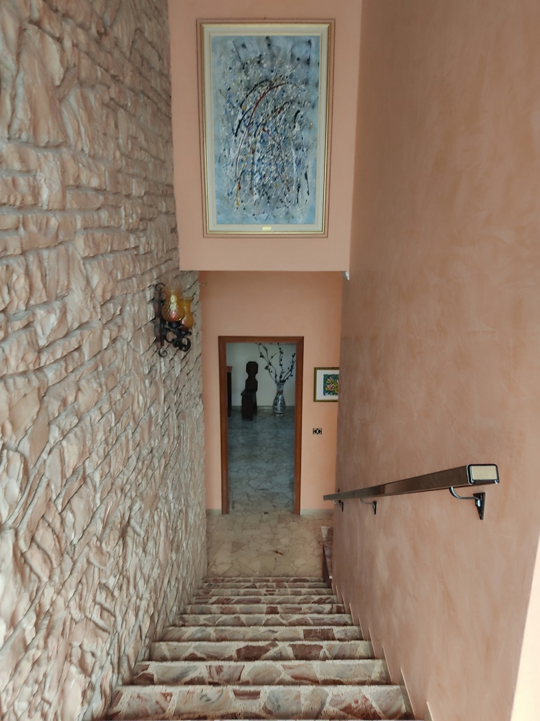 Villa Bifamiliare con giardino a Adria