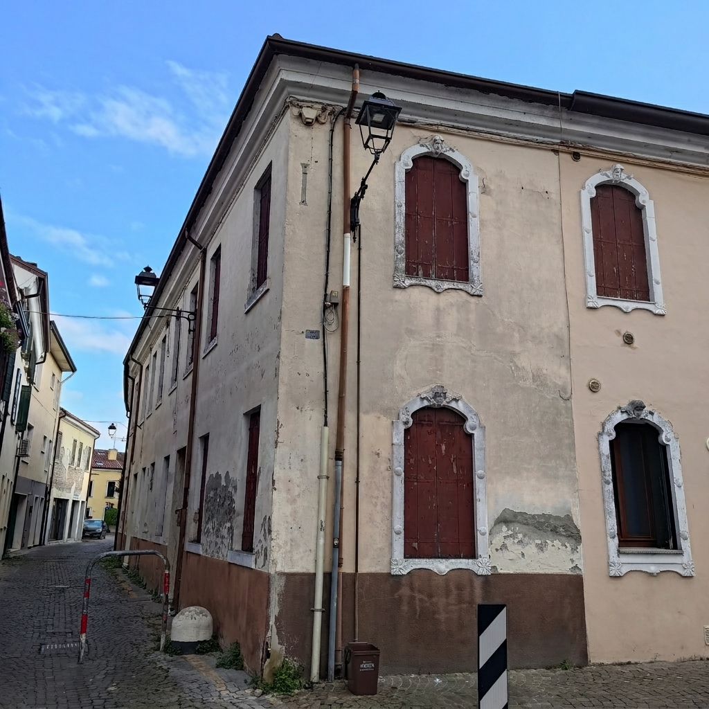 Casa indipendente con giardino a Adria
