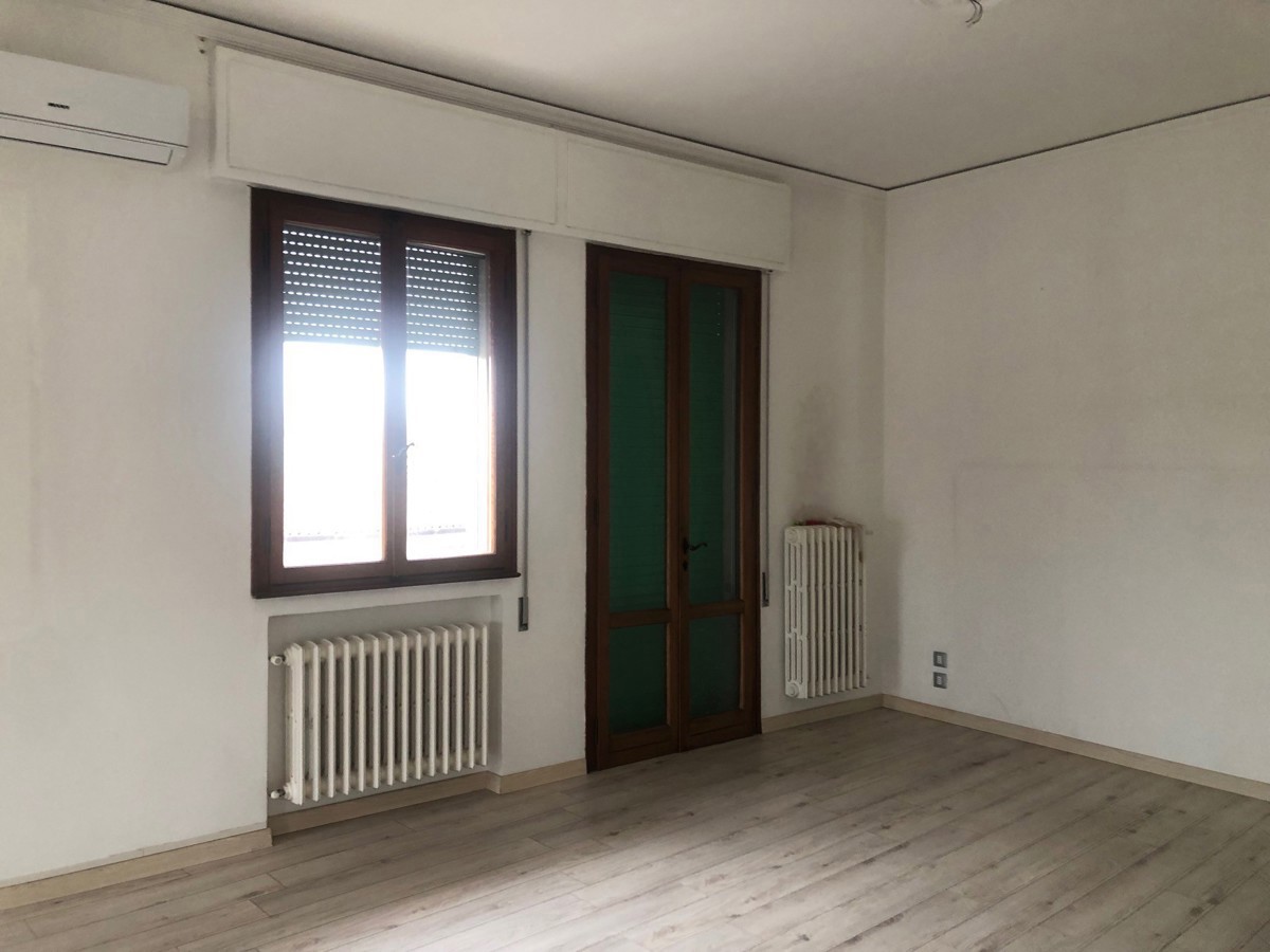 Appartamento in affitto a Adria