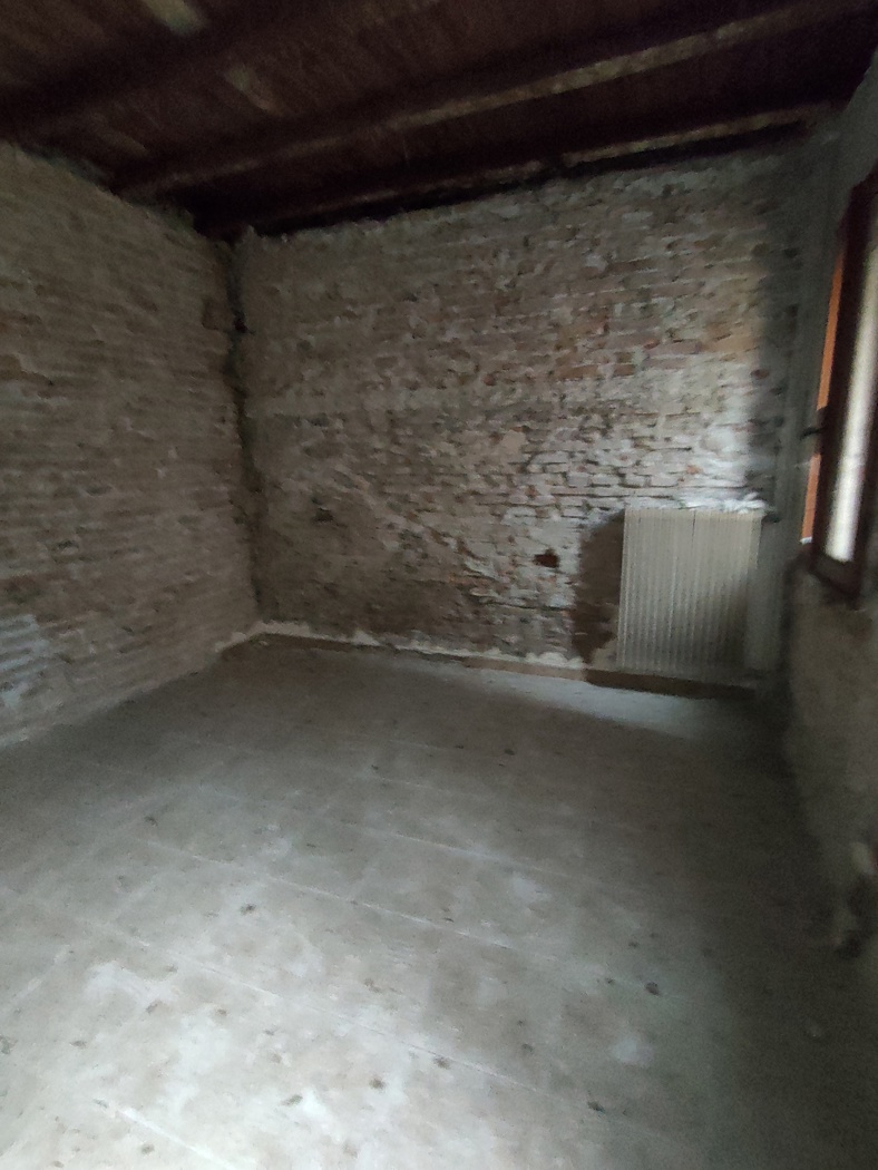 Appartamento da ristrutturare a Adria